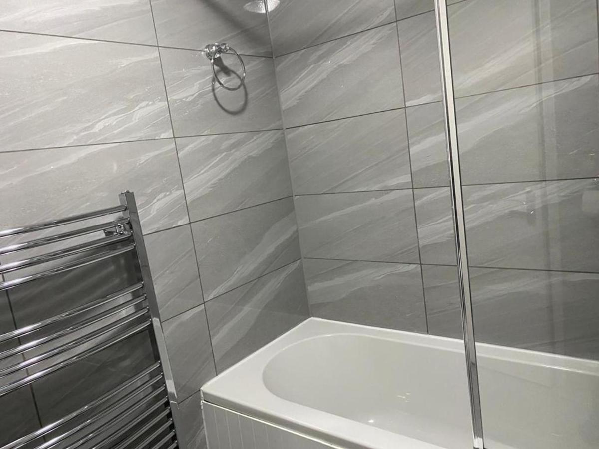Luxurious 2-Bed Apartment In Woolwich Londra Dış mekan fotoğraf